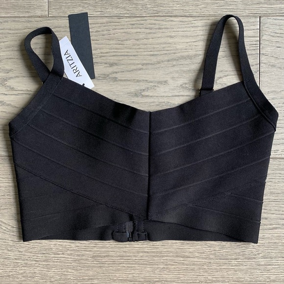 NEW Aritzia Black Crop Top - Picture 2 of 6